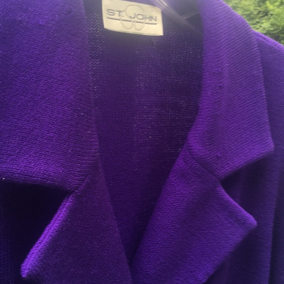 Classic and sophisticated wool knit jacket St John - Picture 7 of 8